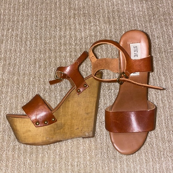 Steve Madden Shoes - Steve Madden Wooden Wedges
